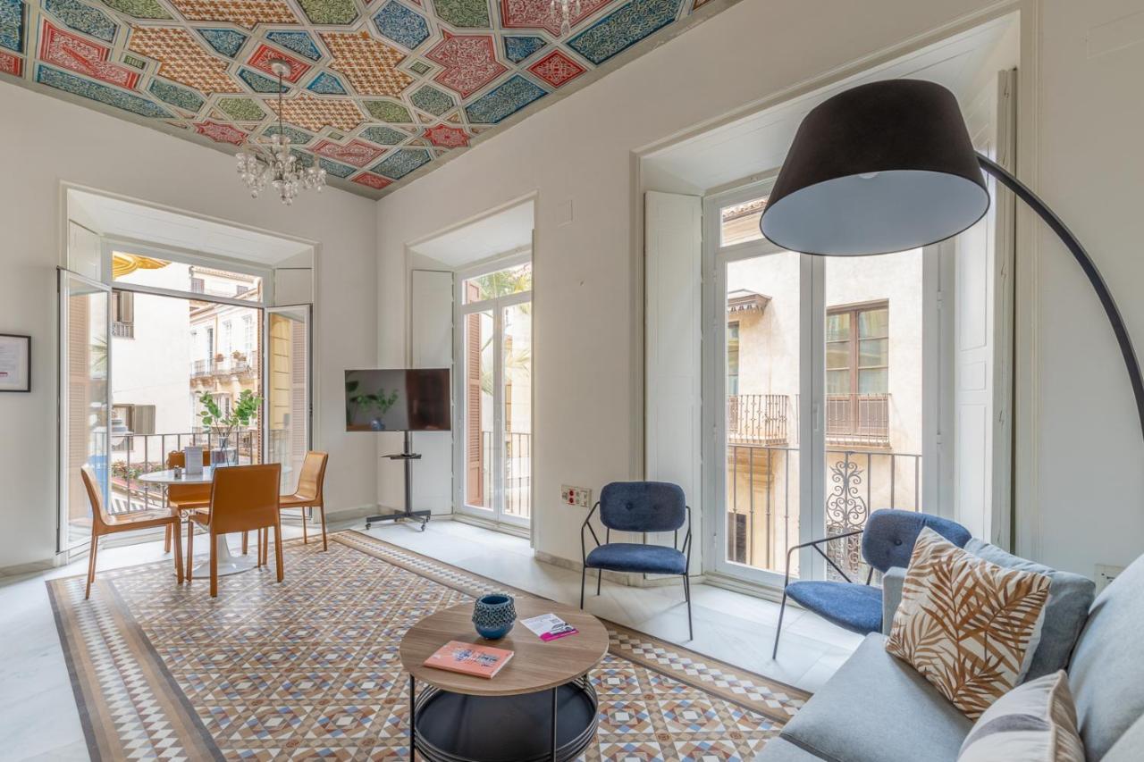 Апартаменты Thyssen Boutique By Caleta Homes *